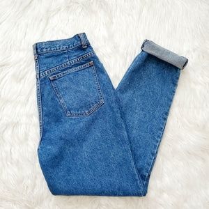 Vintage GAP High Rise Medium Wash Mom Jeans
